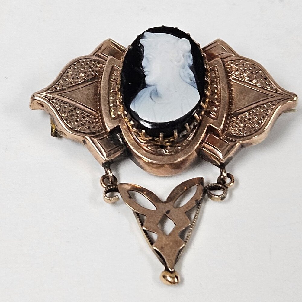 Vintage Hand Carved Hard Stone Cameo Brooch Black White Victorian Estate Jewelry